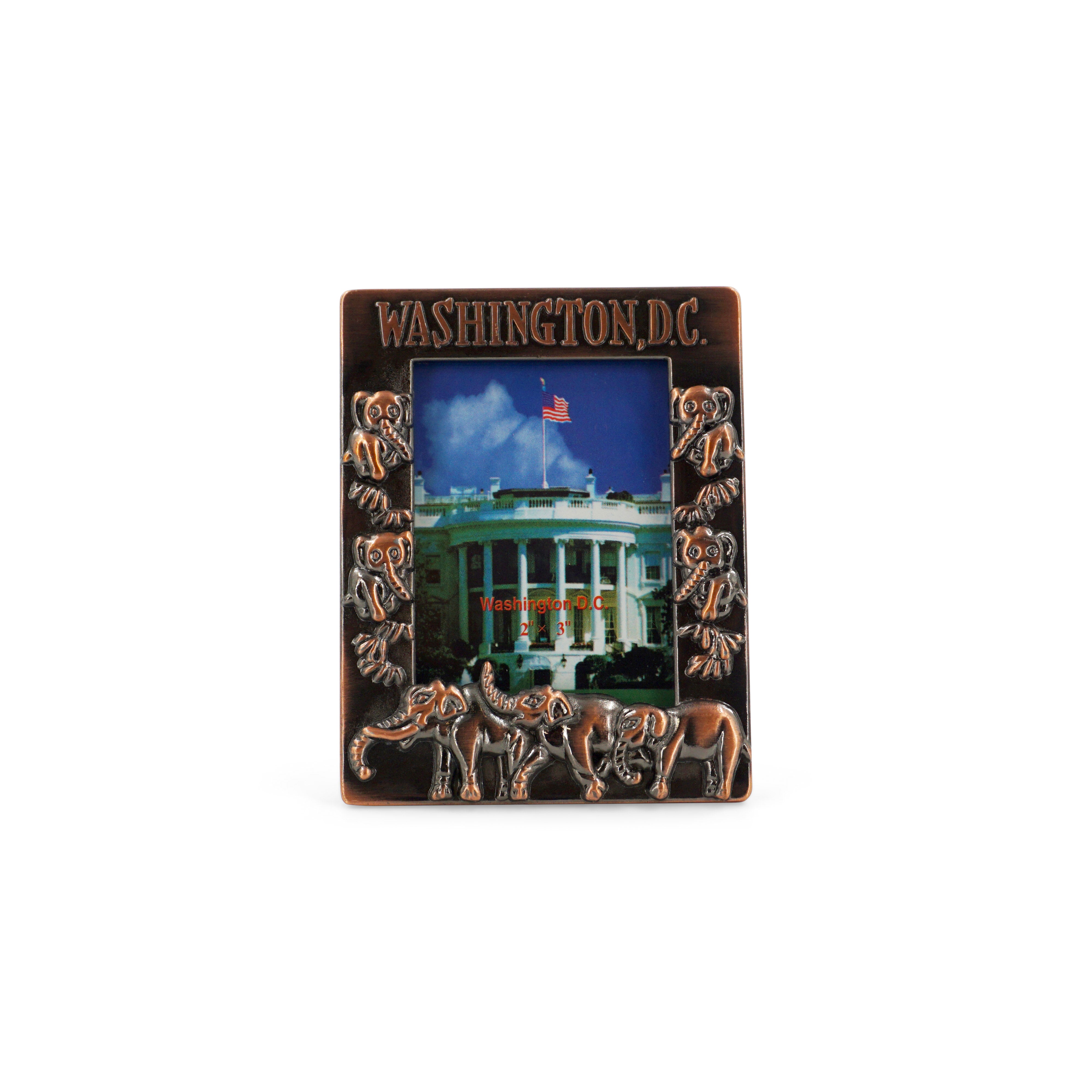 Decorative picture frame with 'Washington D.C.' text and a scenic view of a building.