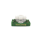 Model of the White House with trees on a white background