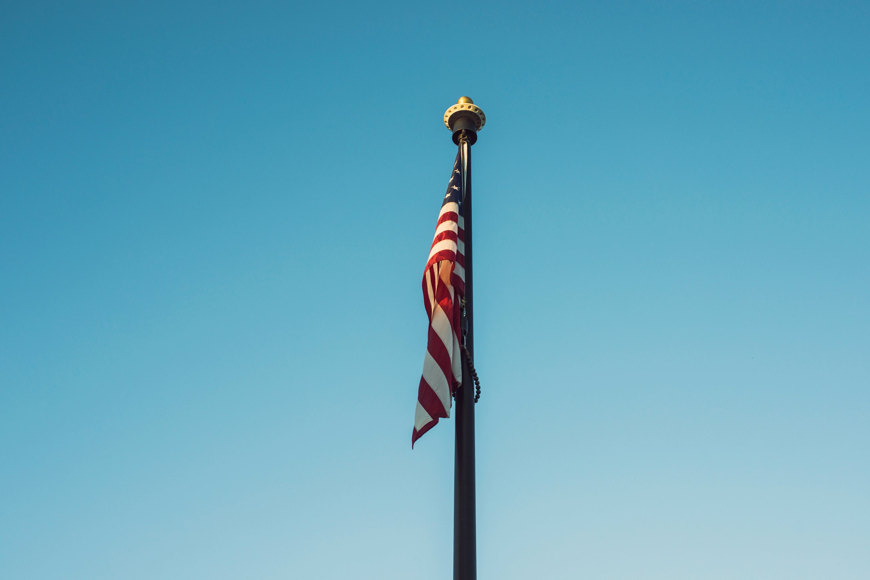 american-flag-on-pole.jpg