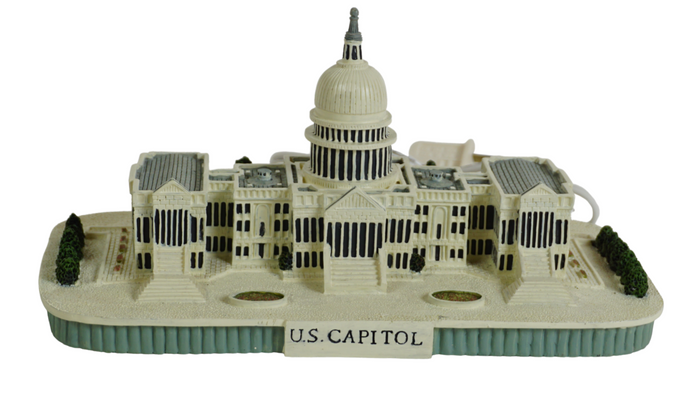 U.S. Capitol Building Statue (Lights up)